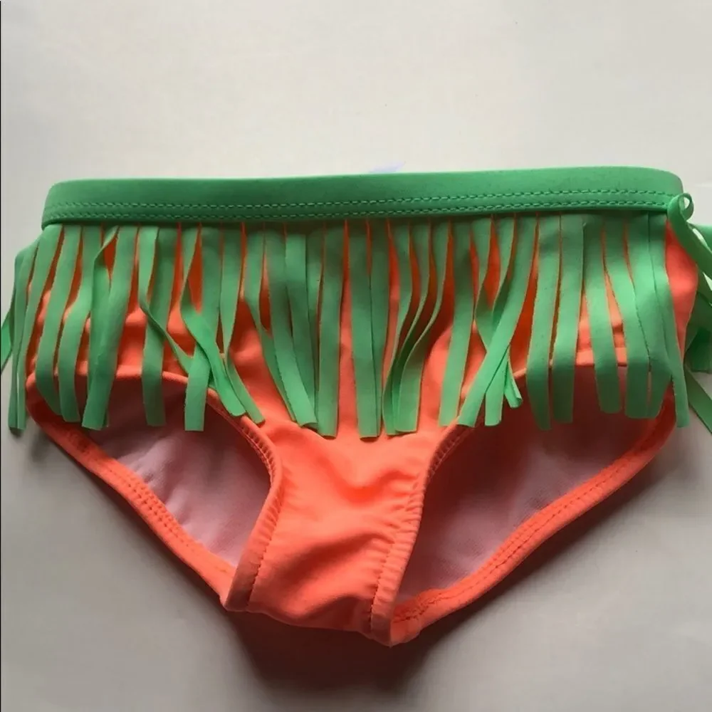 🍭*6/$30* Carter’s baby girl's pink floral fringe two-piece swimsuit- 9m